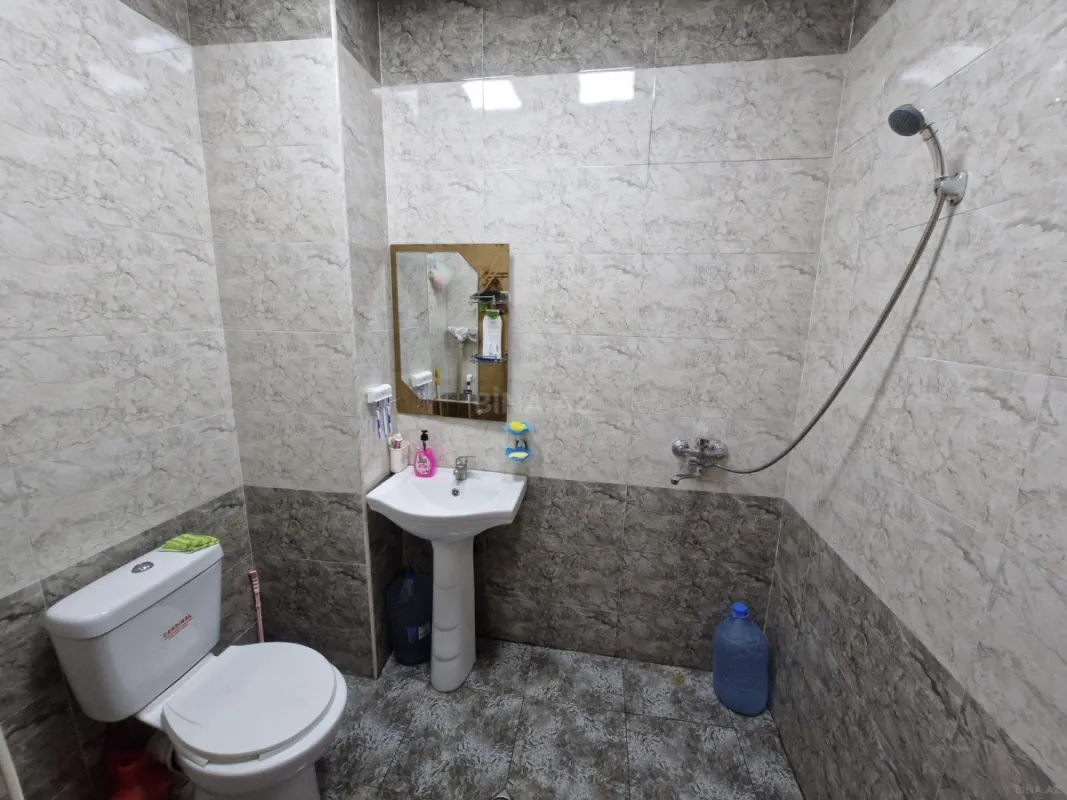 Satılır 2 otaqlı mənzil 55 m²