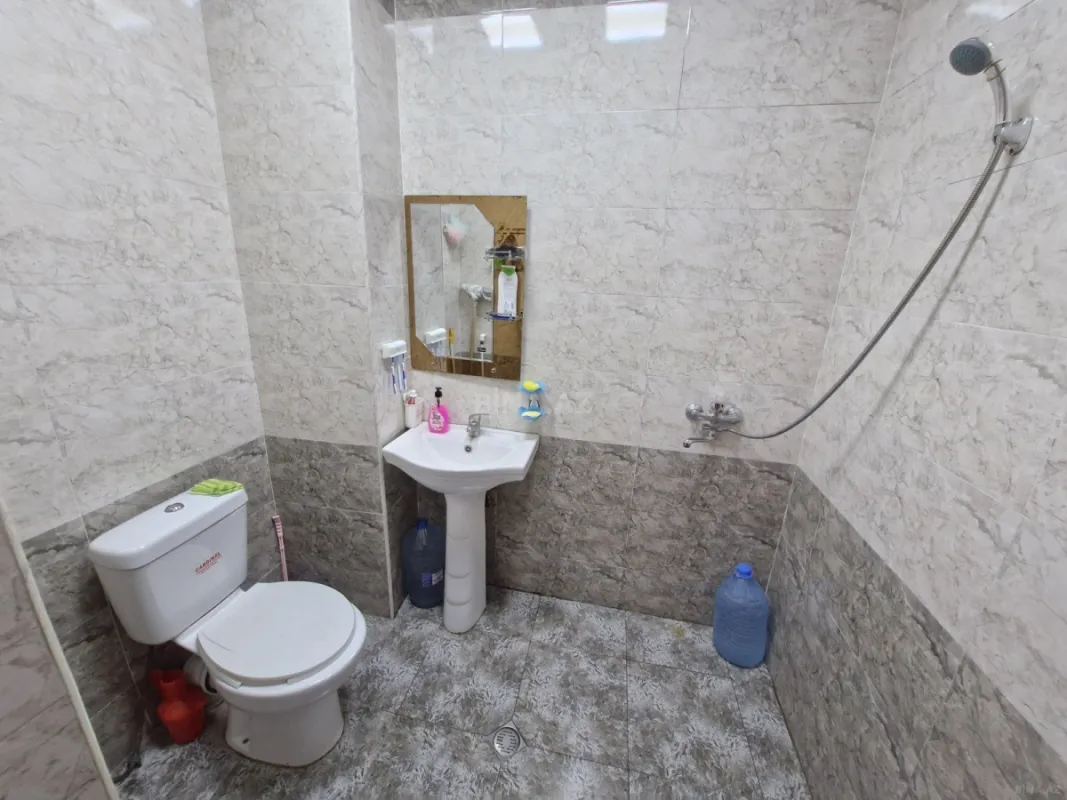 Satılır 2 otaqlı mənzil 55 m²