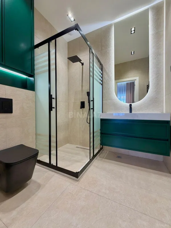 Satılır 5 otaqlı həyət evi 270 m²