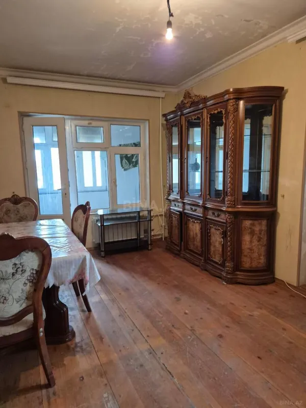 Satılır 2 otaqlı mənzil 60 m²