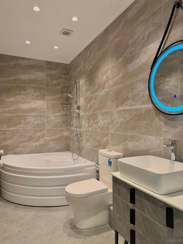 Satılır 4 otaqlı həyət evi 160 m²