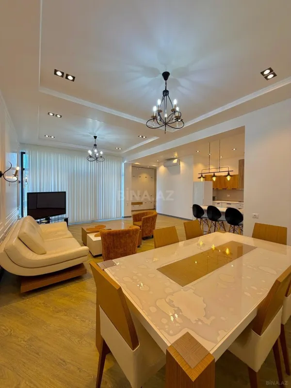 Satılır 4 otaqlı həyət evi 160 m²