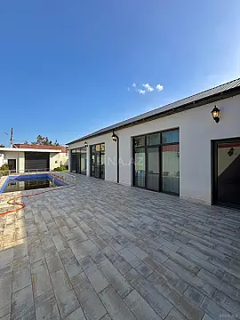 Satılır 4 otaqlı həyət evi 160 m²