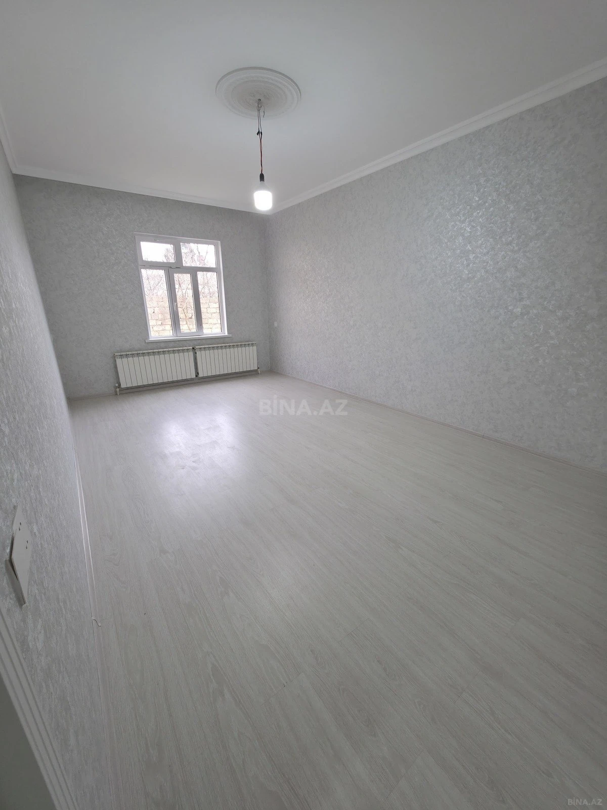 Satılır 4 otaqlı həyət evi 125 m²
