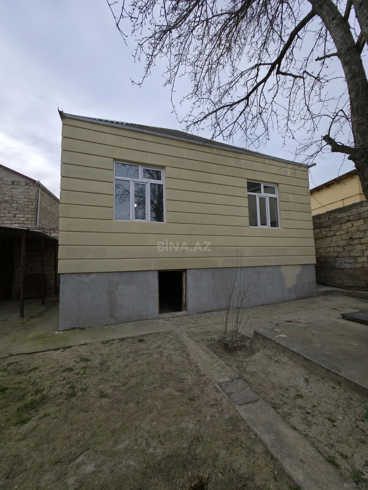 Satılır 4 otaqlı həyət evi 125 m²