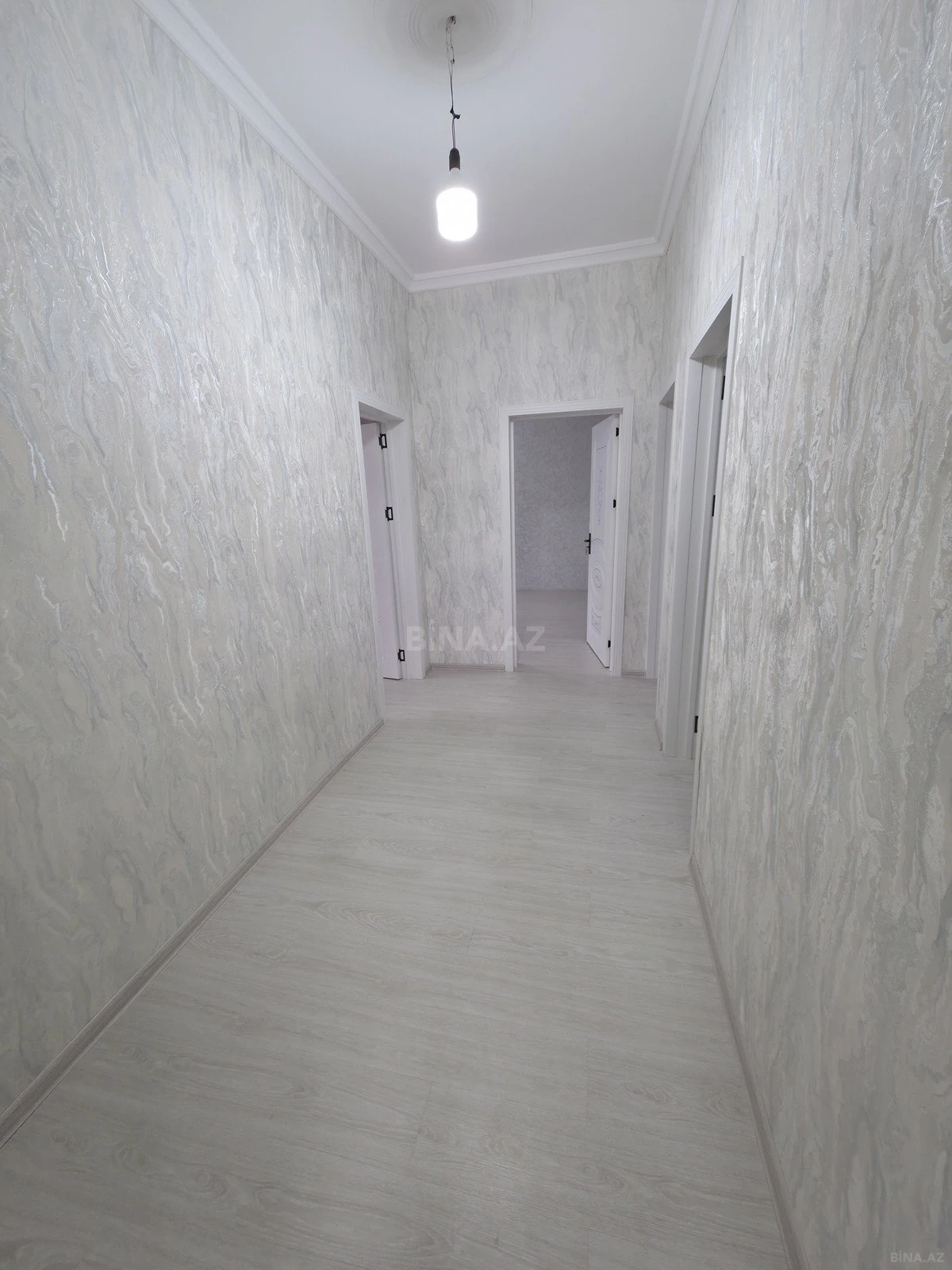 Satılır 4 otaqlı həyət evi 125 m²