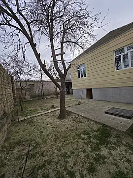 Satılır 4 otaqlı həyət evi 125 m²
