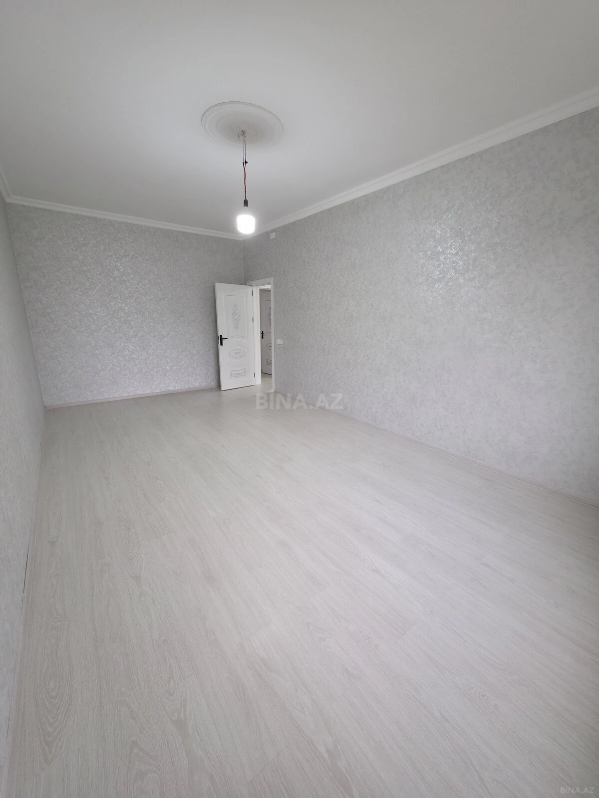 Satılır 4 otaqlı həyət evi 125 m²