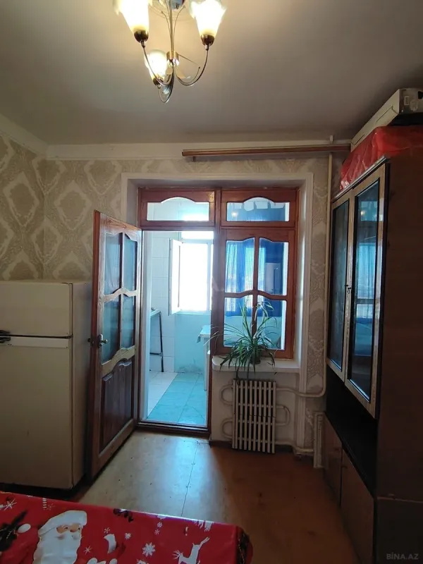 Kirayə verilir 2 otaqlı mənzil 40 m²