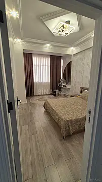 Satılır 3 otaqlı mənzil 94 m²