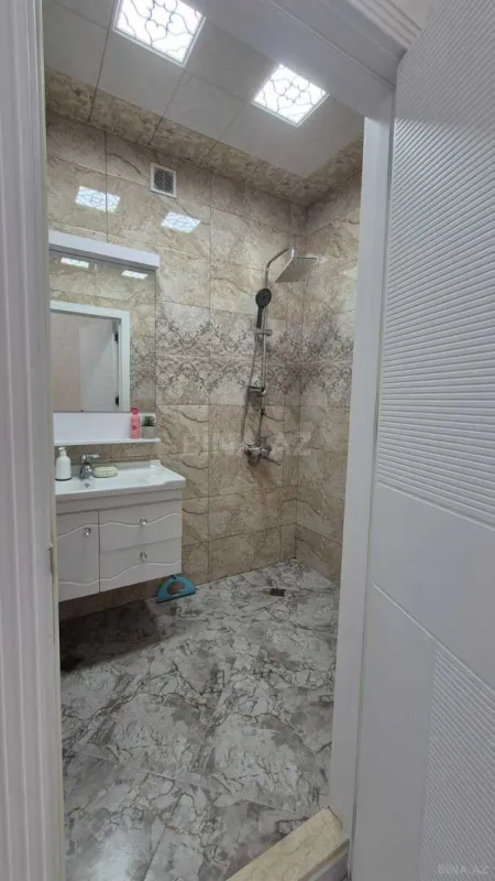 Satılır 3 otaqlı mənzil 94 m²
