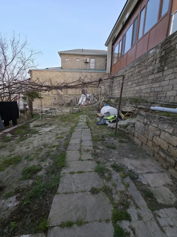 Satılır 3 otaqlı həyət evi 100 m²