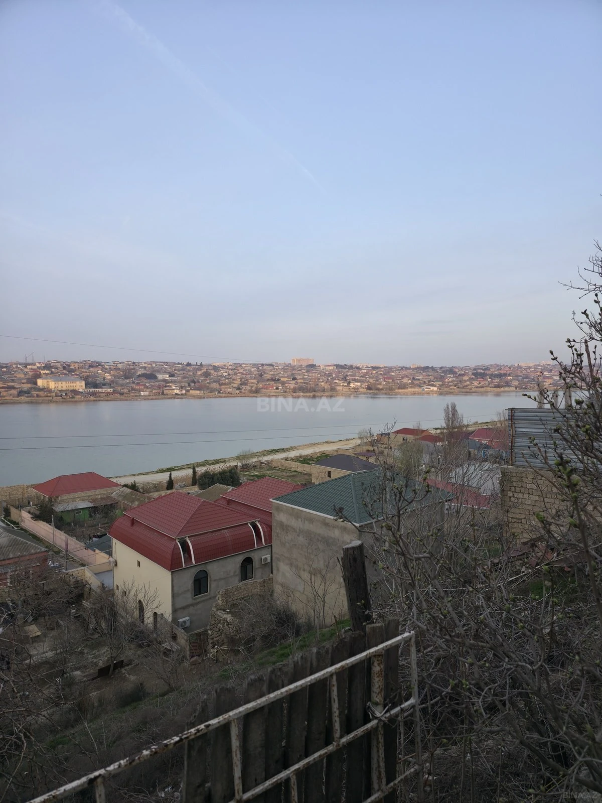 Satılır 3 otaqlı həyət evi 100 m²