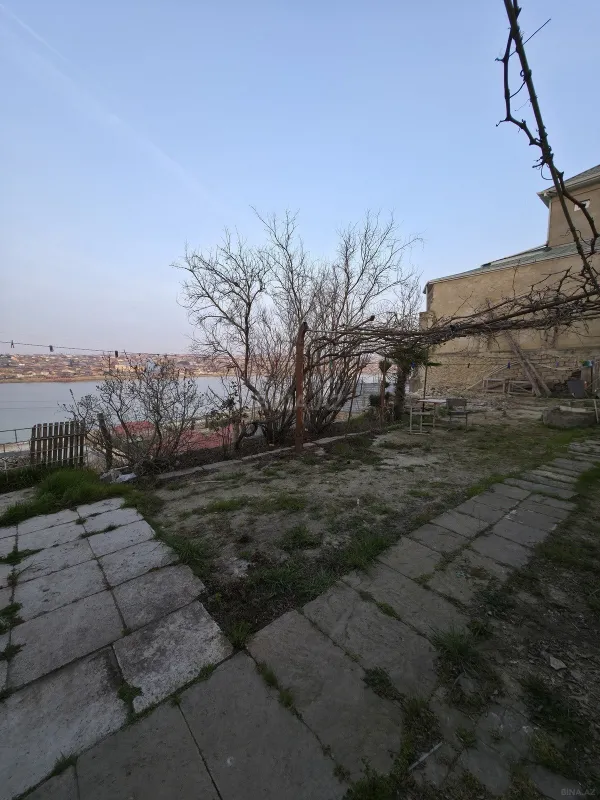 Satılır 3 otaqlı həyət evi 100 m²