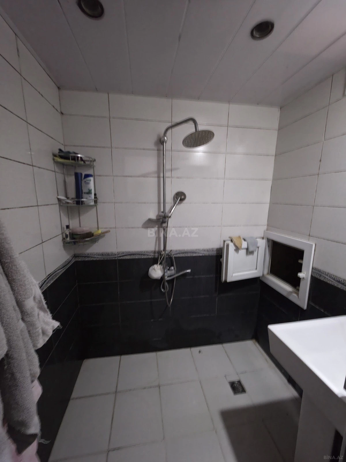 Satılır 3 otaqlı mənzil 103 m²