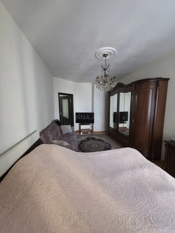 Satılır 3 otaqlı mənzil 103 m²