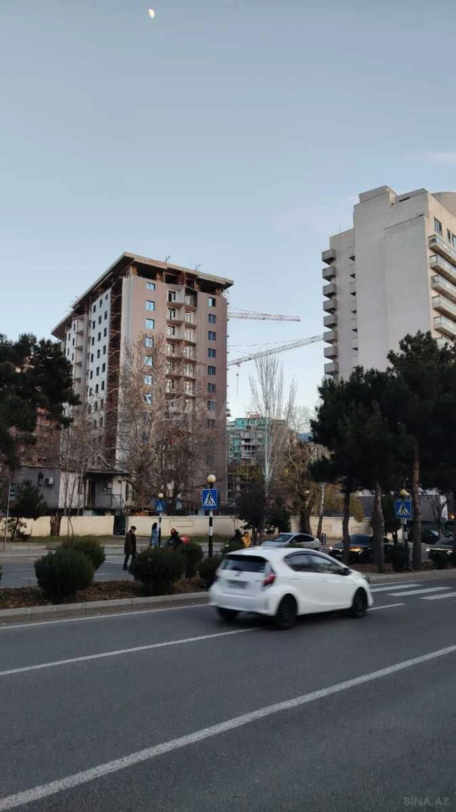 Satılır 1 otaqlı mənzil 53 m²