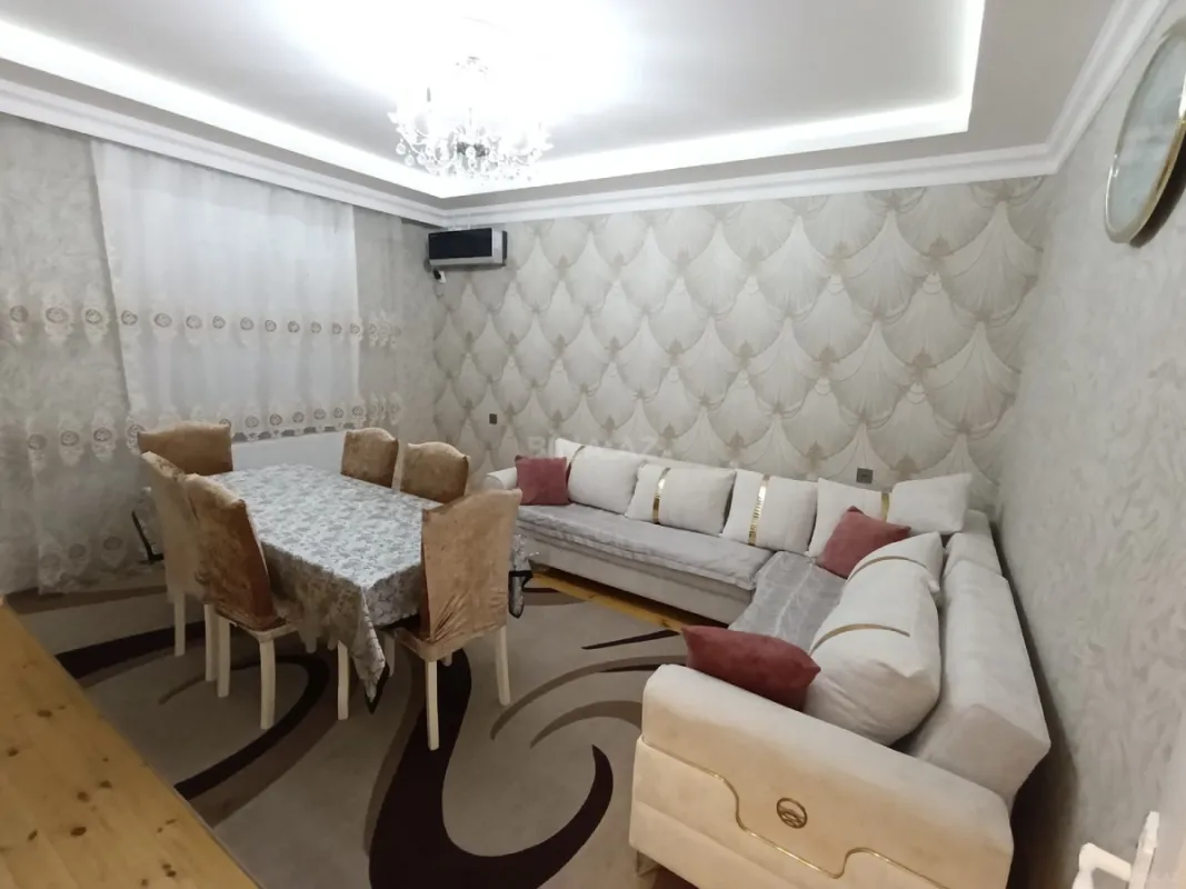 Satılır 4 otaqlı həyət evi 120 m²