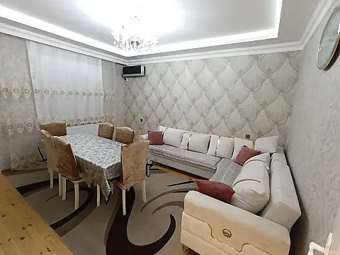 Satılır 4 otaqlı həyət evi 120 m²