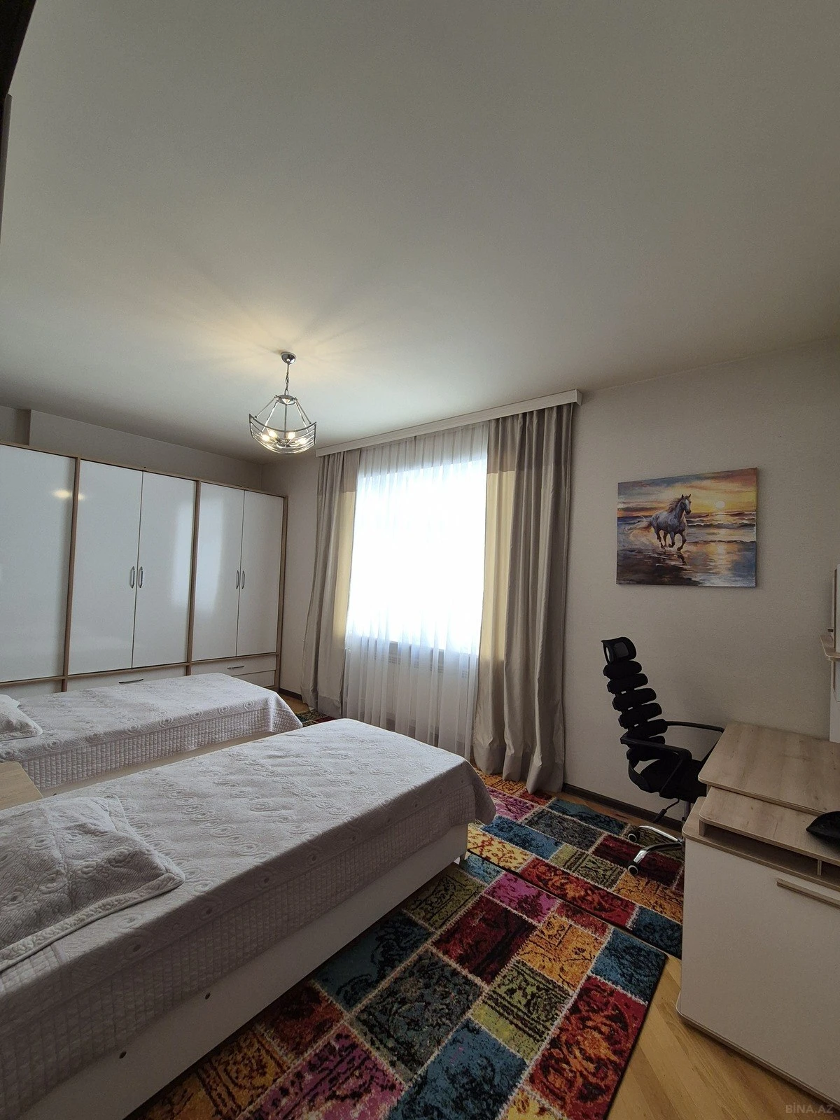 Kirayə verilir 3 otaqlı mənzil 130 m²