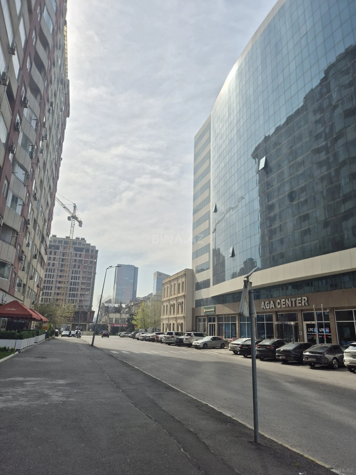 Kirayə verilir 3 otaqlı mənzil 130 m²