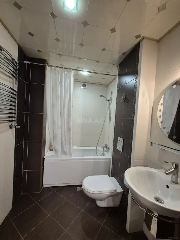 Kirayə verilir 3 otaqlı mənzil 130 m²