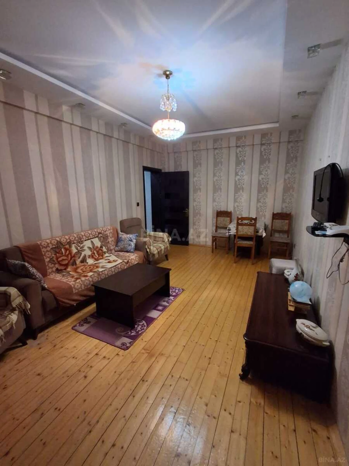 Kirayə verilir 2 otaqlı mənzil 65 m²