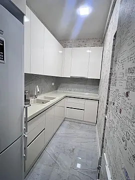 Satılır 2 otaqlı mənzil 70 m² — Bakı 2 otaq 70.00 m²