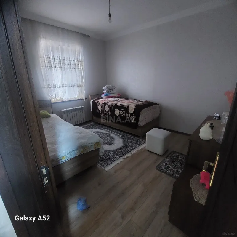 Satılır 3 otaqlı həyət evi 100 m²
