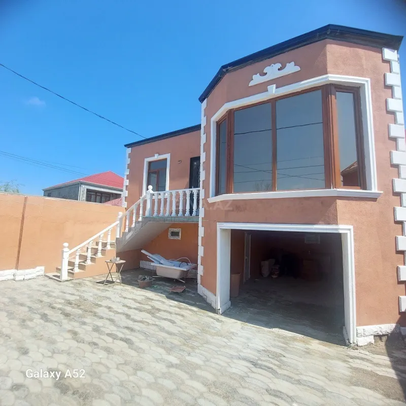 Satılır 3 otaqlı həyət evi 100 m²