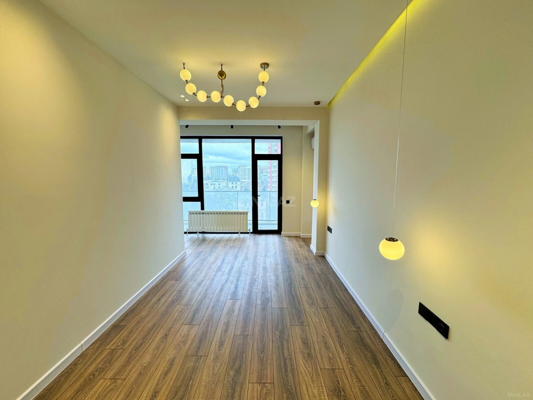 Satılır 3 otaqlı mənzil 84 m²
