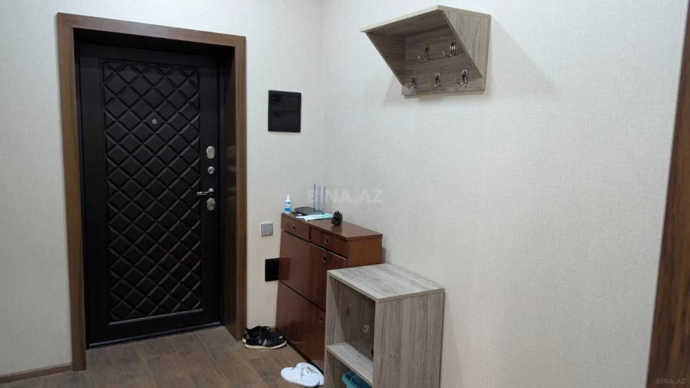 Kirayə verilir 2 otaqlı mənzil 65 m²