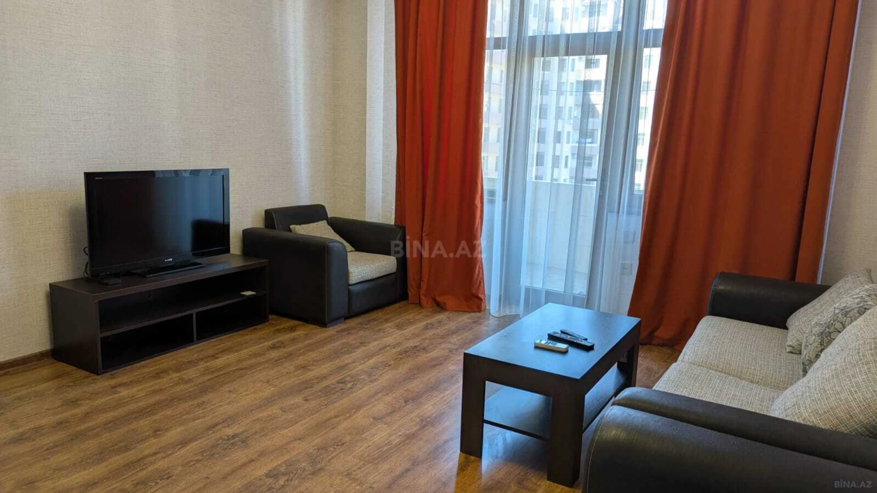 Kirayə verilir 2 otaqlı mənzil 65 m²