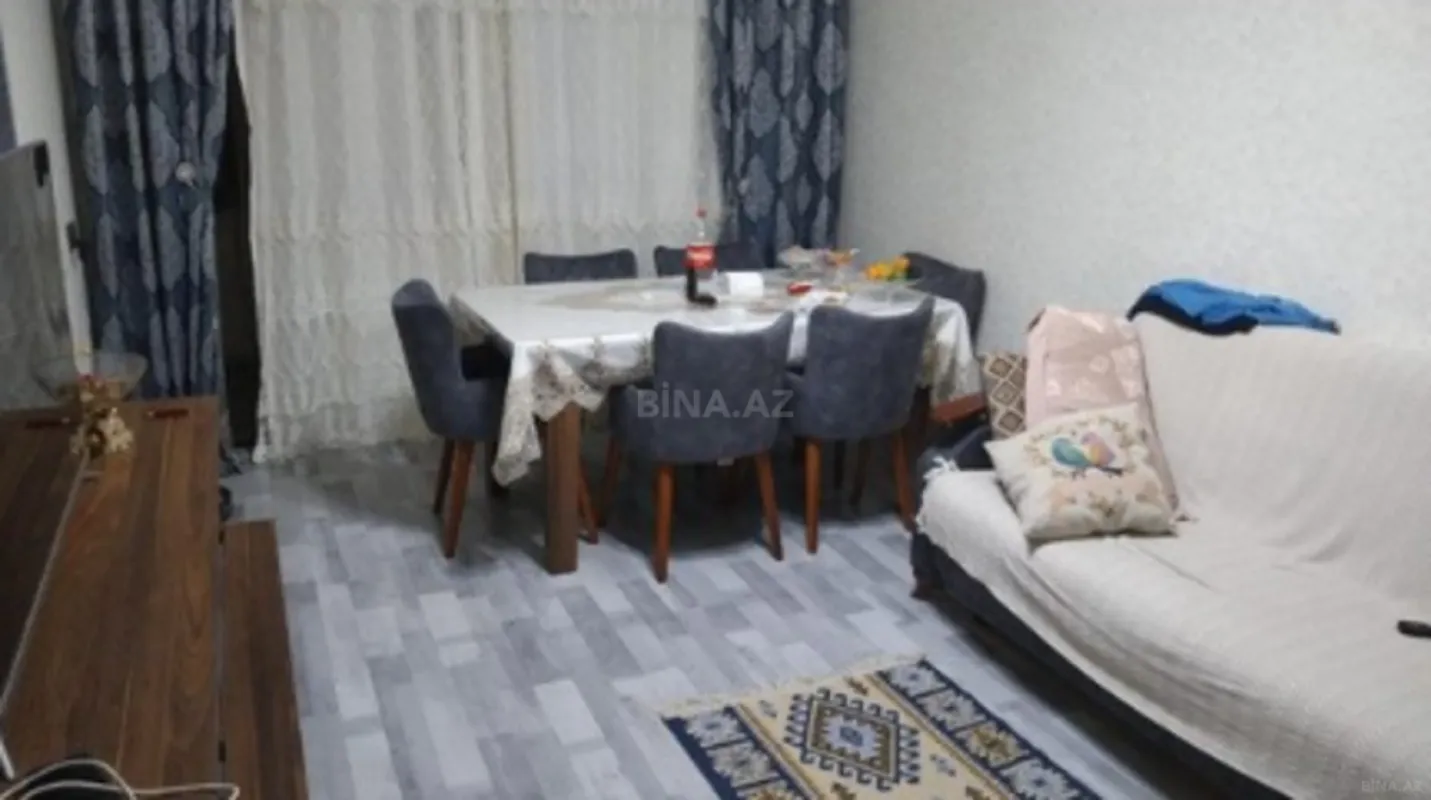 Kirayə verilir 2 otaqlı mənzil 50 m²