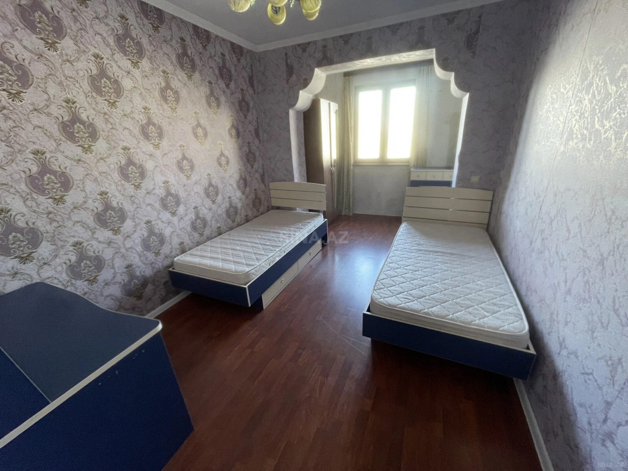 Satılır 3 otaqlı mənzil 110 m²