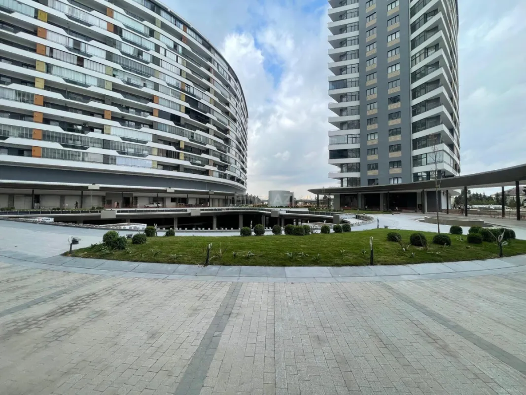 Satılır 2 otaqlı mənzil 72.3 m²