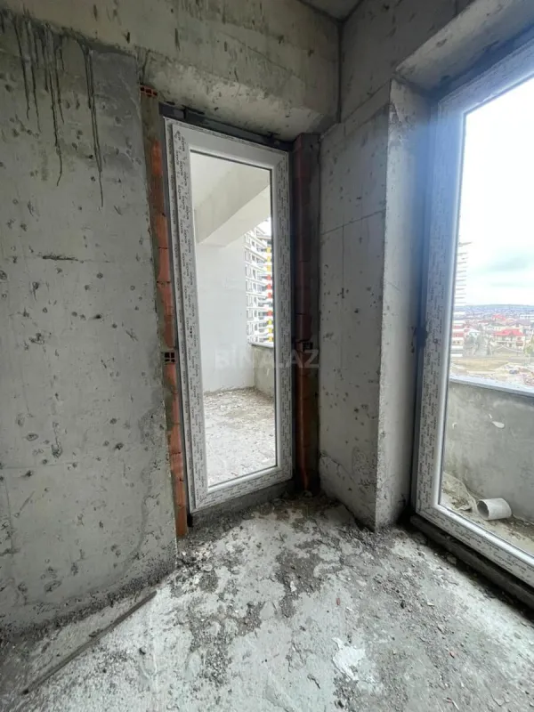 Satılır 2 otaqlı mənzil 72.3 m²