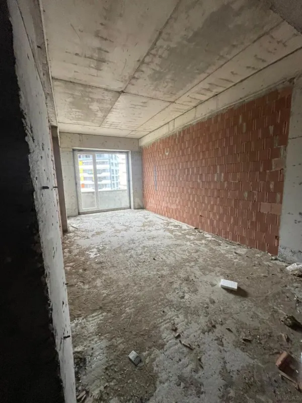Satılır 2 otaqlı mənzil 72.3 m²