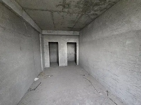 Satılır 1 otaqlı mənzil 57 m²
