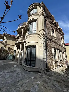 Kirayə verilir obyekt 600 m²