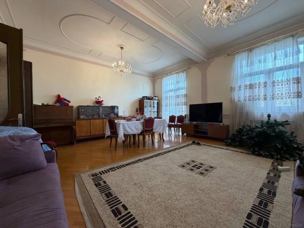 Satılır 3 otaqlı mənzil 90 m²