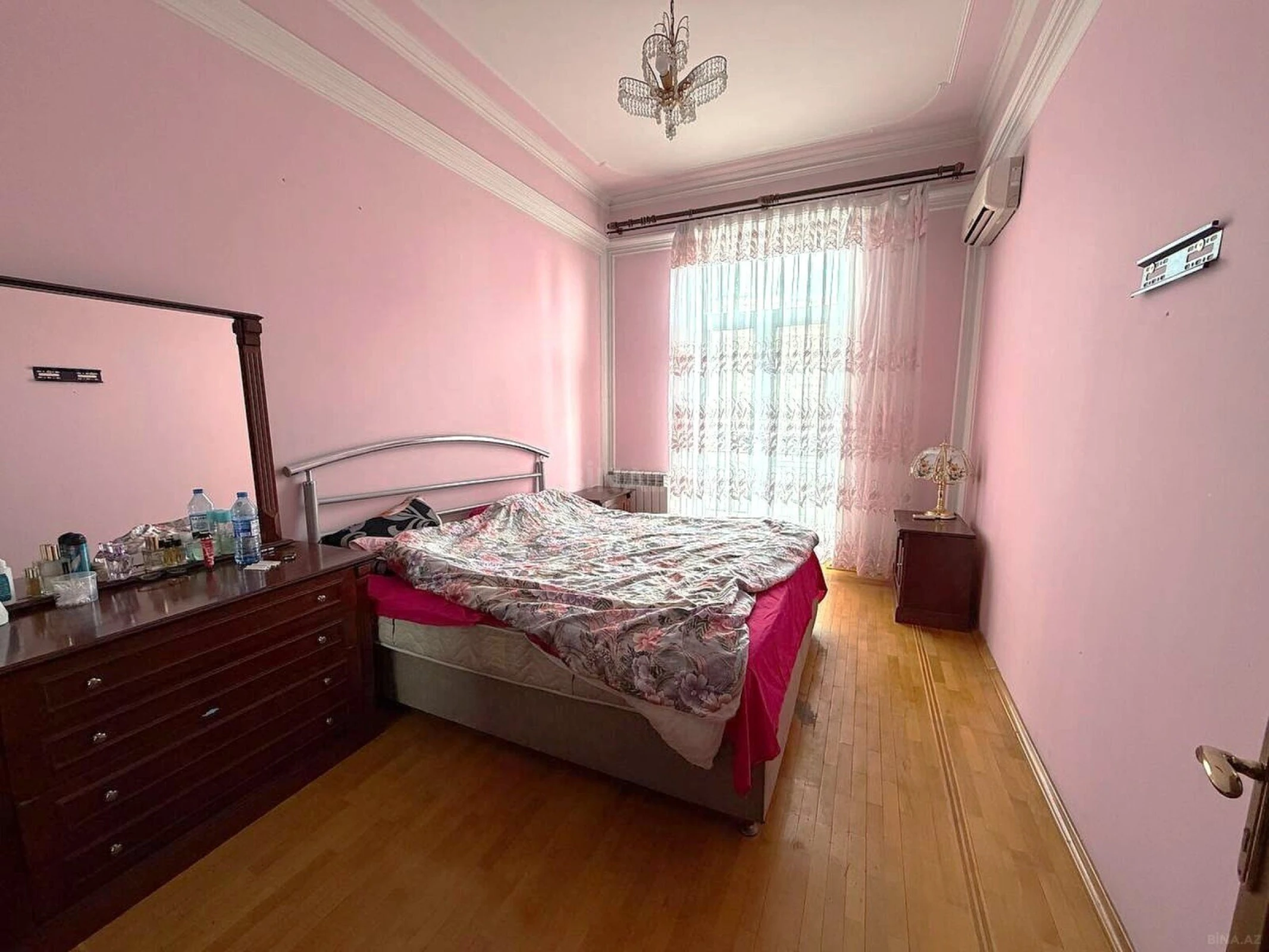 Satılır 3 otaqlı mənzil 90 m²