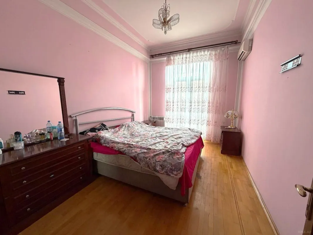 Satılır 3 otaqlı mənzil 90 m²