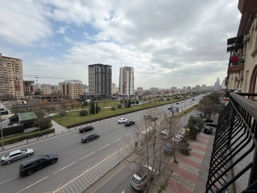 Satılır 3 otaqlı mənzil 90 m²