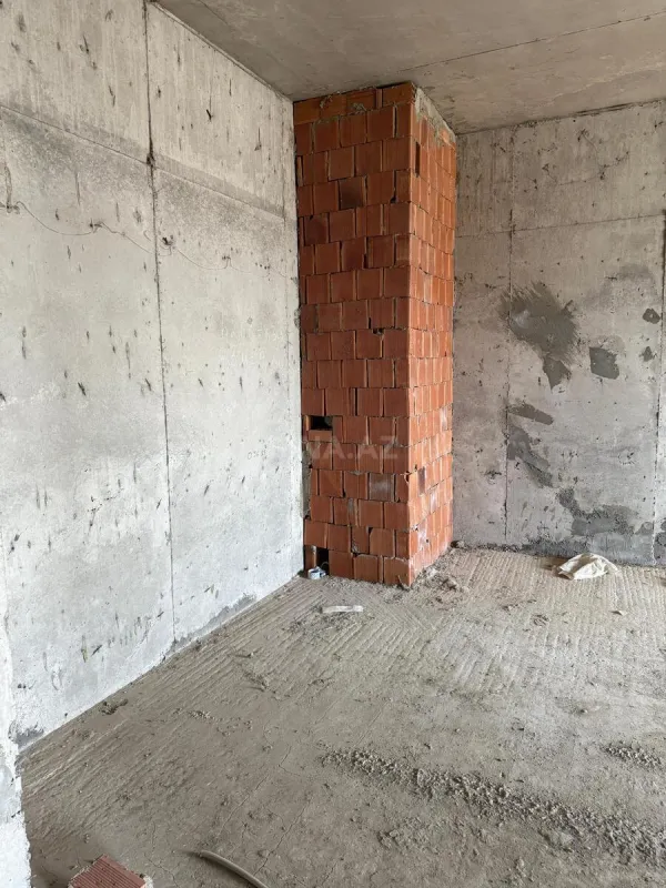 Satılır 2 otaqlı mənzil 72.3 m²