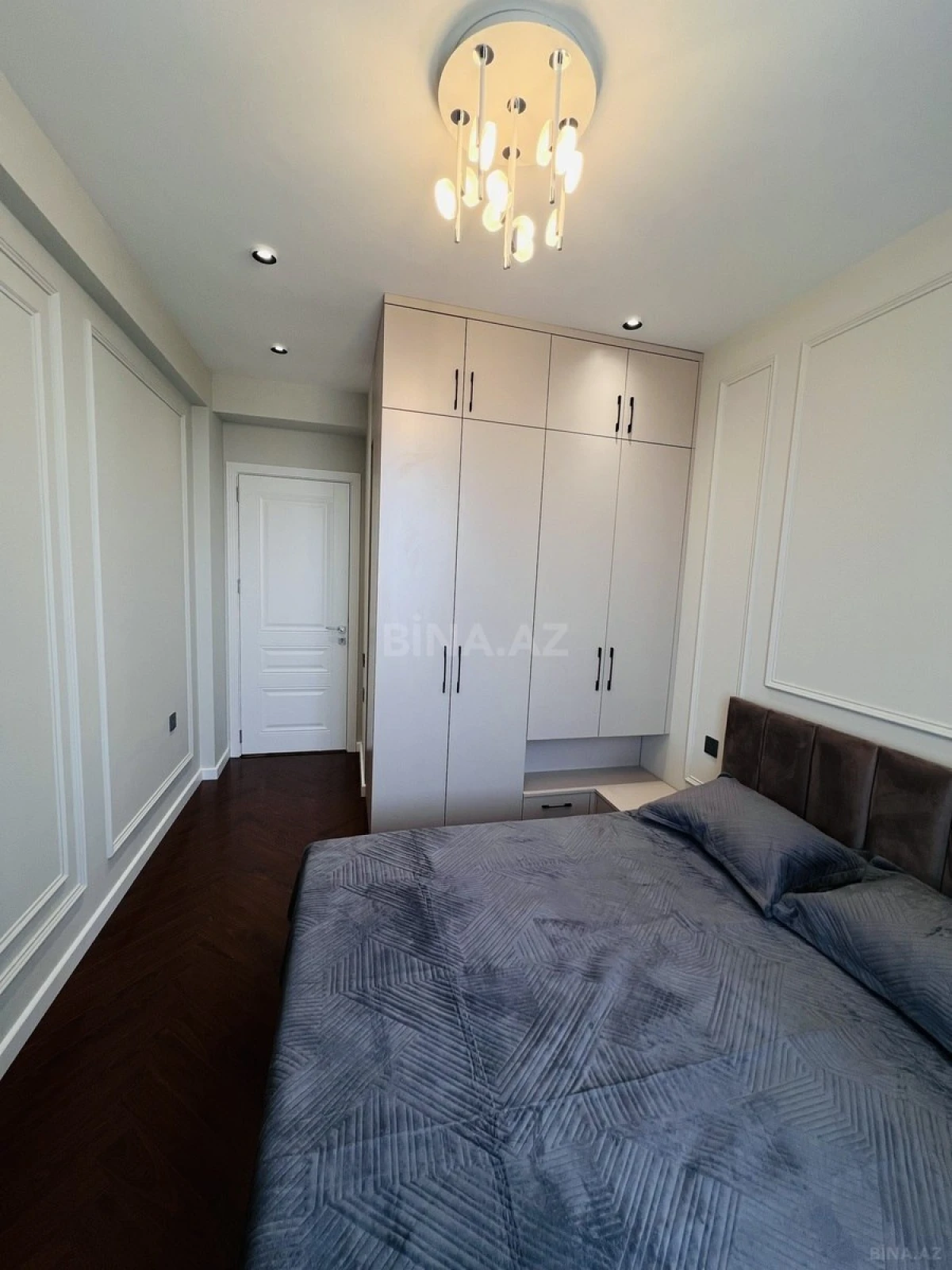 Satılır 2 otaqlı mənzil 51 m²
