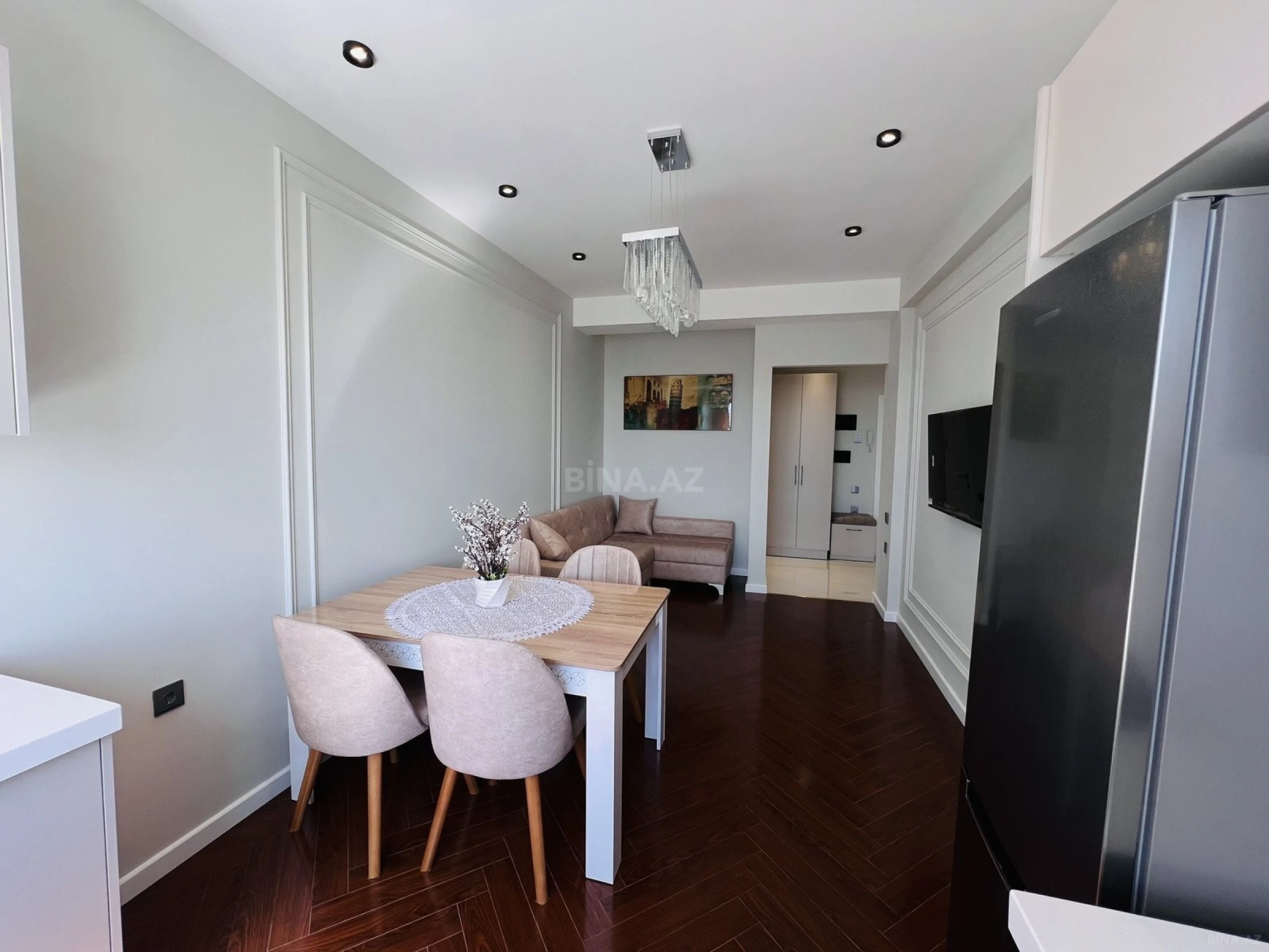 Satılır 2 otaqlı mənzil 51 m²