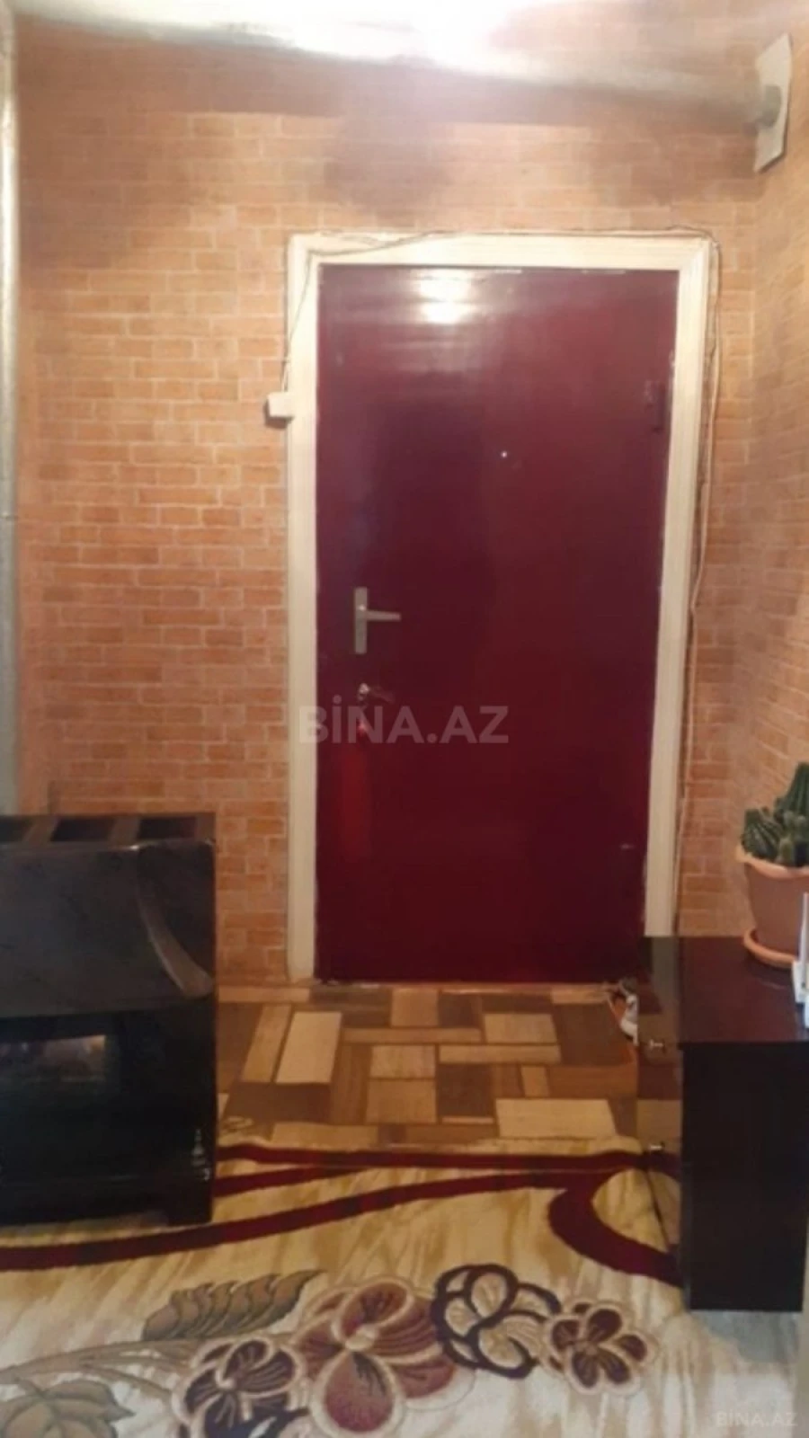 Satılır 4 otaqlı mənzil 100 m²