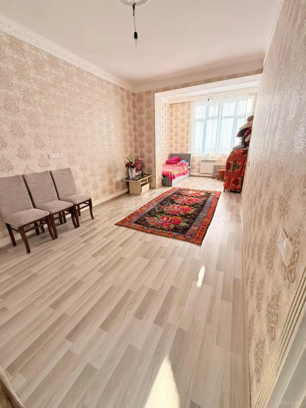 Satılır 3 otaqlı mənzil 75 m²