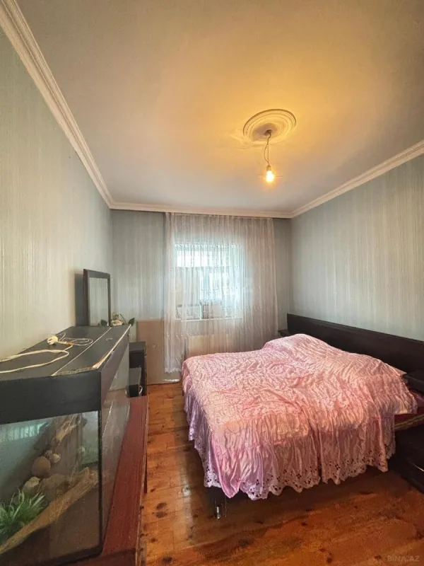 Satılır 4 otaqlı həyət evi 111 m²